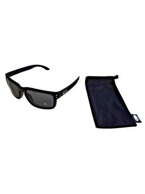 Oakley OO9102-01 Holbrook 55-18-137 Matte Black Sunglasses Made in USA w/ Case